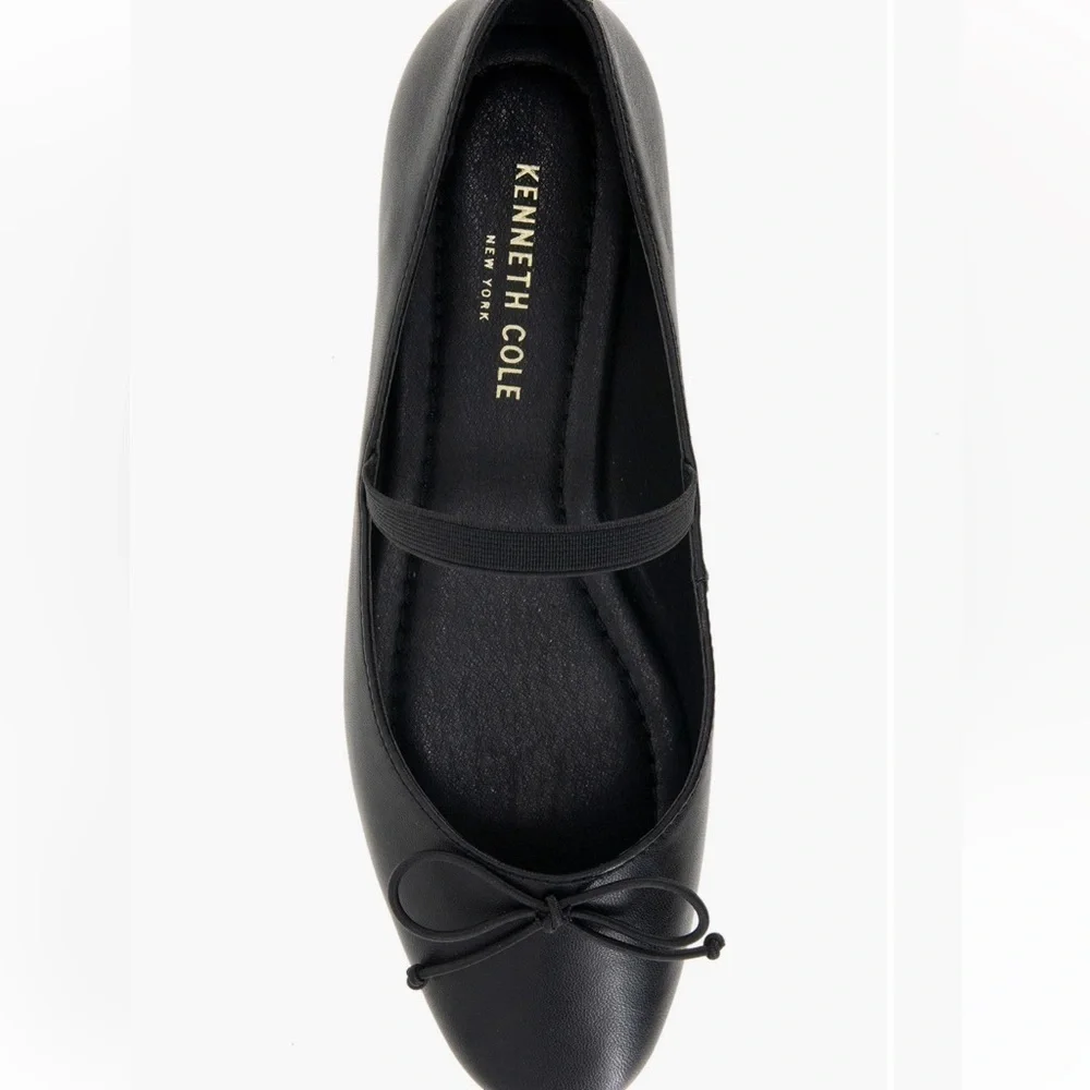 NWOT Kenneth Cole Reaction Myra Flats 7.5 and 9